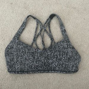 Lululemon Sports Bra - Size 6